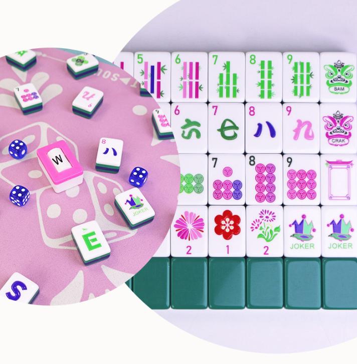 American-style Hand-pulled Green Mahjong Tiles