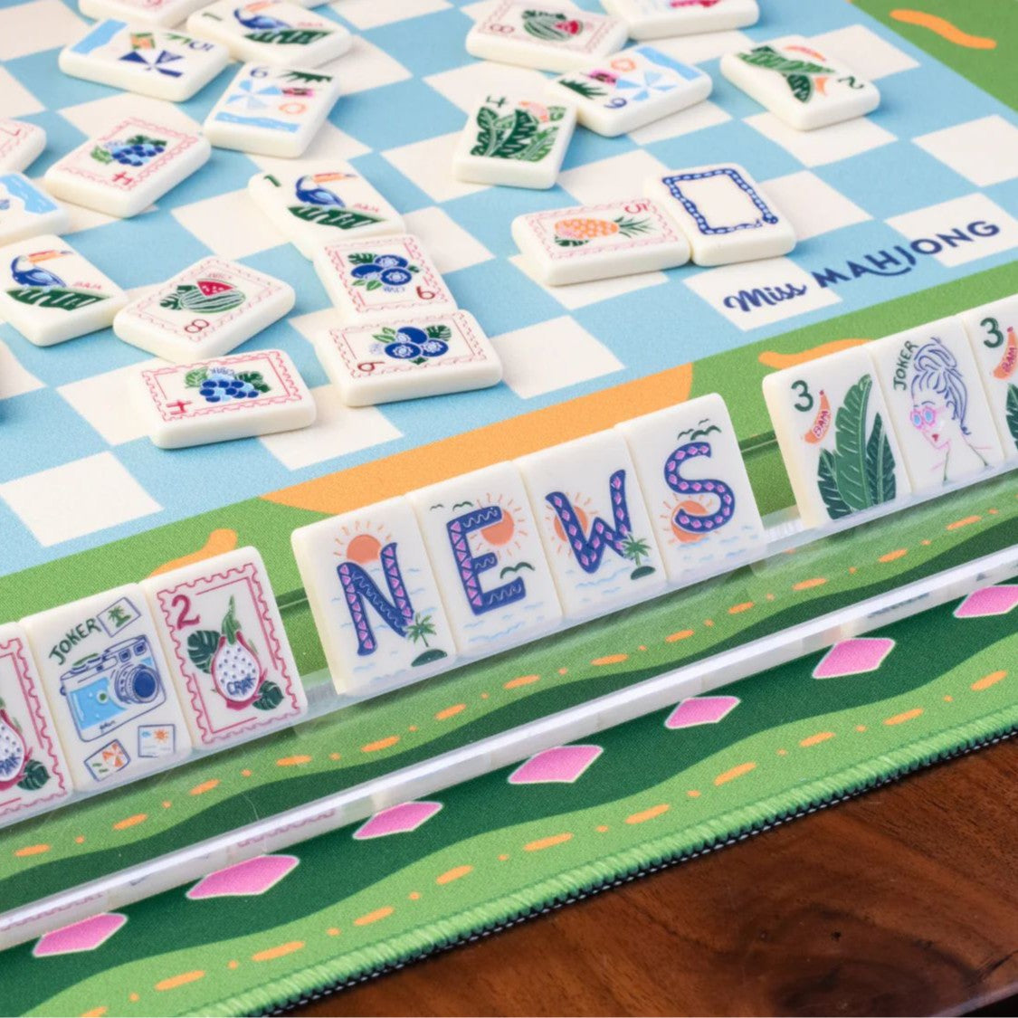Summer Traveling Mahjong Tiles  (28*20*5mm)